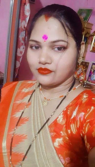 Alone bhabhi